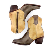 A pair of Oak Tree Farms Baila cowboy boots.