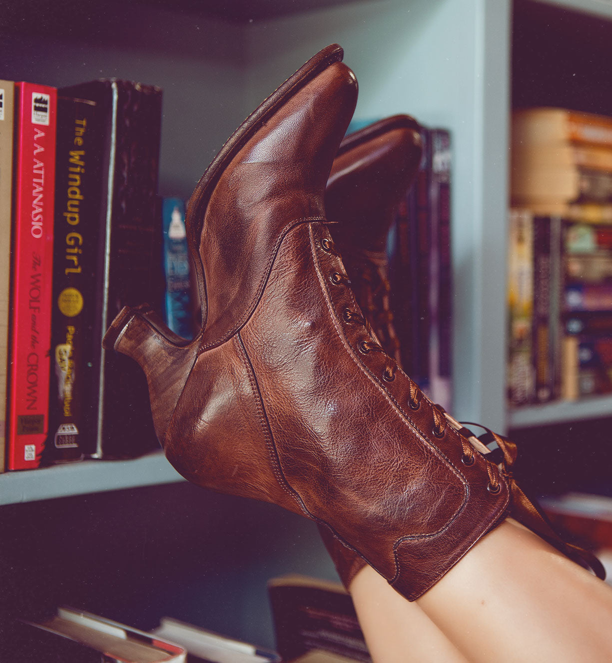 Oak tree on sale farms victorian boots